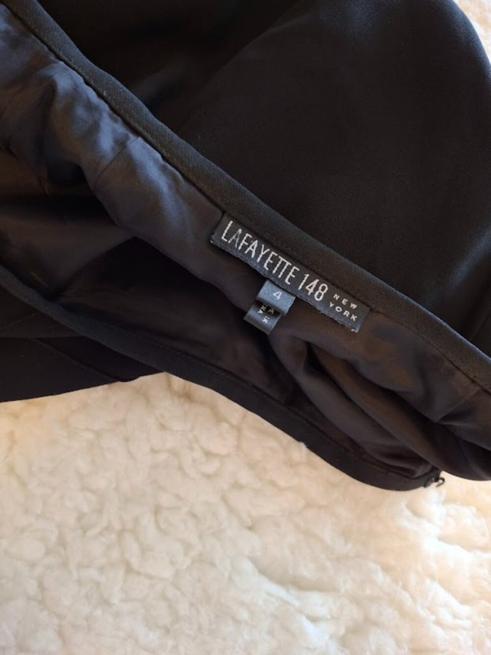 Lafayette 148 Black Knee-Length Skirt with Vertical Darts – Size 4